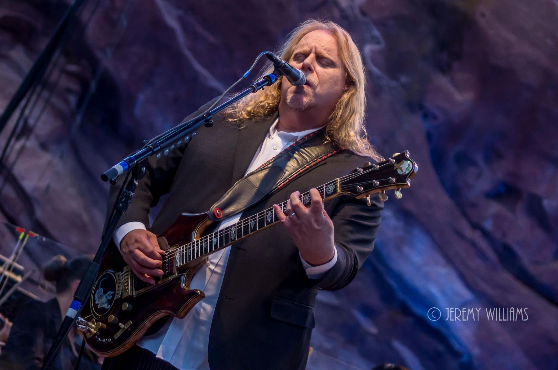 WarrenHaynes2016.jpg
