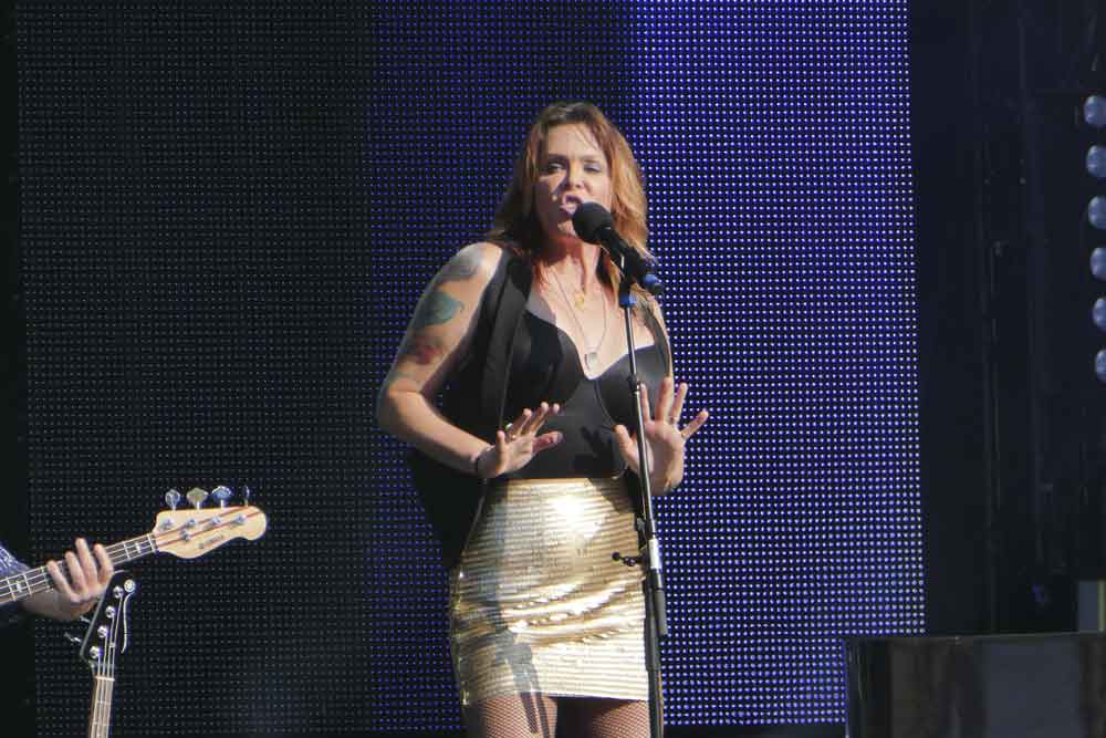 BethHart_JazzOpen_2017.jpg
